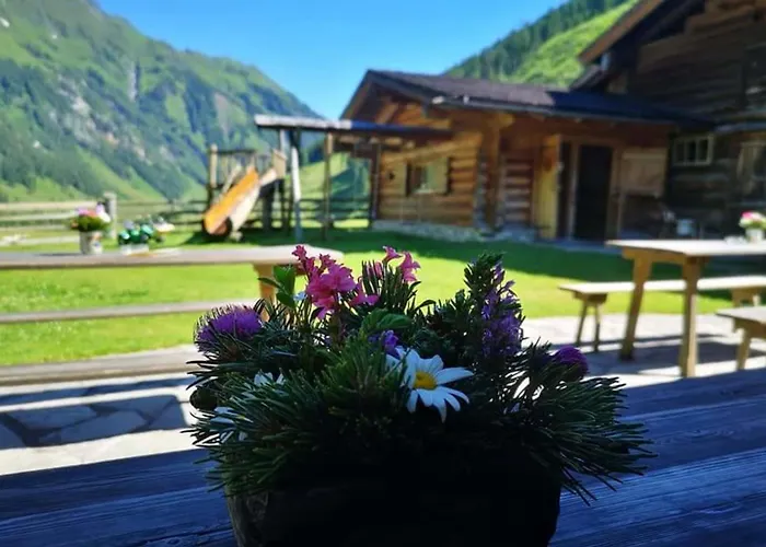 Andrea 1 By Smr - Close To The Gondola